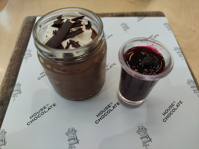 Comentarii opinii despre Closed Cafe