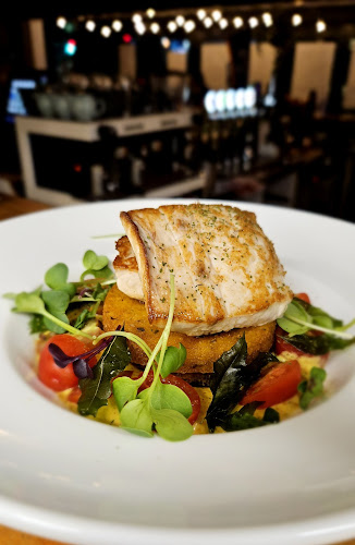 Comentarii opinii despre Albert's Post Bar and Eatery