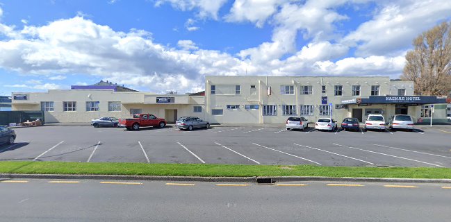 Opinii despre Naenae Hotel în Lower Hutt - Hospitality and gastronomy
