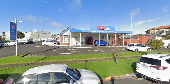 Super Liquor Howick - Hospitality and gastronomy