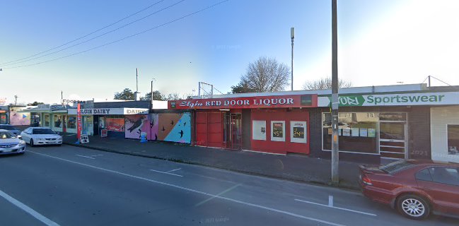 Reviews of Red Door Liquor Store in Gisborne - Hospitality and gastronomy