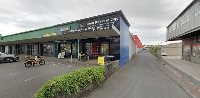 Crown Bakery & Cafe
