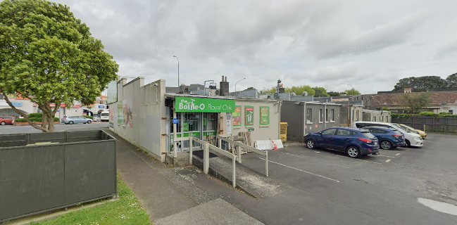 The Bottle - O Royal Oak