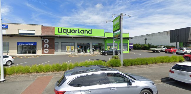 Liquorland Pukekohe - Hospitality and gastronomy