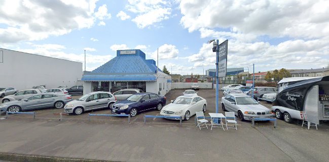 Streetwise Coffee Rangitikei Street - Hospitality and gastronomy