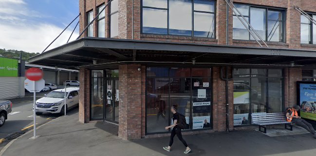 Sal's Authentic NY Pizza - Petone