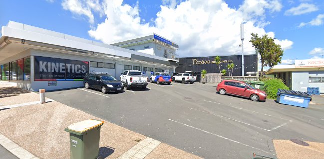 Paraoa Brewing CO - Gastropub and Events. - Whangaparāoa