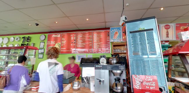 Mr Bun Bakery & Coffee Shop - Hospitality and gastronomy