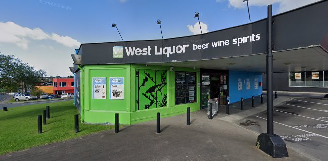 Liquorland Cellar Court