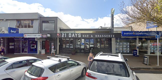 21 Days Bar & Brasserie