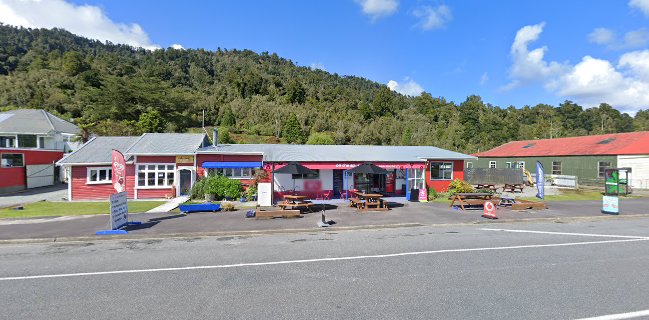 On the Spot Pukeko Store And Cafe