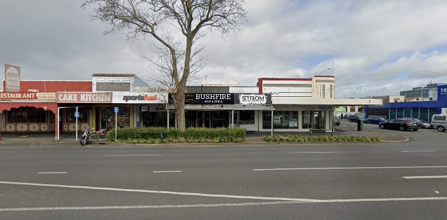 Lazat Restaurant & Bar