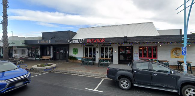 The Main Bar & Eatery