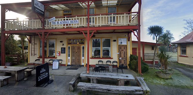 Opinii despre Formerly The Blackball Hilton în Blackball - Hospitality and gastronomy