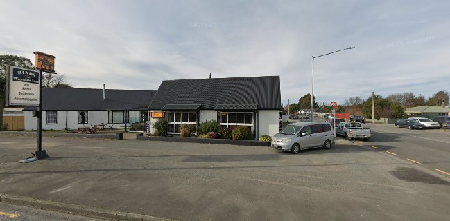 Hinds Bar & Restaurant