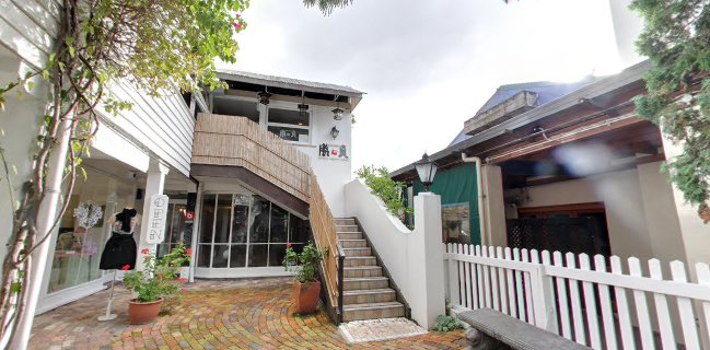 CrunchTower Desserts&Drinks - Auckland