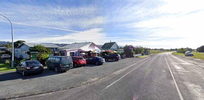 Opinii despre The Pink Shop Kaiaua în Kaiaua - Hospitality and gastronomy