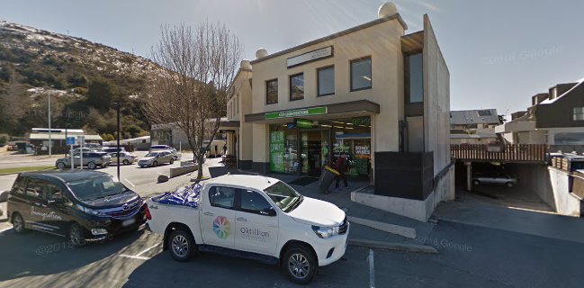 Comments and reviews of Betty's Liquorstore - Frankton