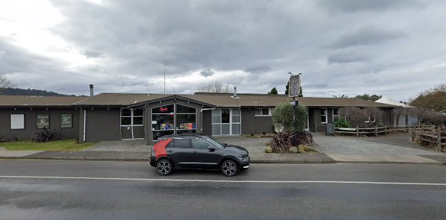 Opinii despre Waihi Beach Hotel în Waihi Beach - Hospitality and gastronomy