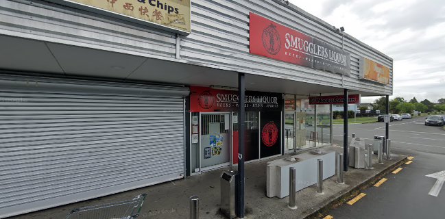 Opinii despre Smugglers Liquor Nawton Mall în Hamilton - Hospitality and gastronomy