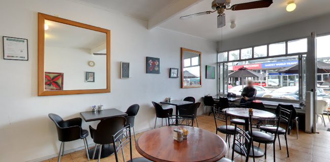 Bay Cafe and Kebab - Auckland