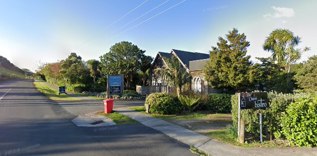 Opinii despre The Church Bistro în Hahei - Hospitality and gastronomy