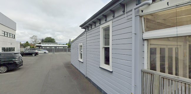 Devine Cafe and Restaurant