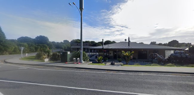 Punakaiki Rocks Hotel & Garden Bar