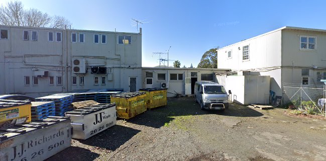 Pakuranga Liquor Centre - Hospitality and gastronomy