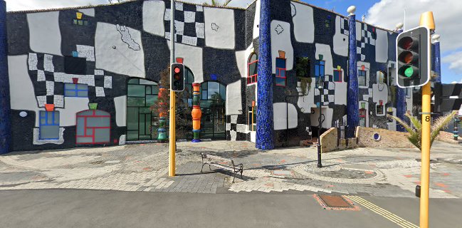 Aqua Restaurant and Bar (In the Hundertwasser Art Centre)