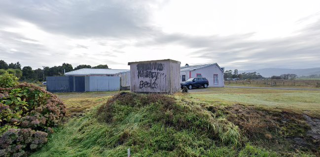 Pig and Whistle Hotel