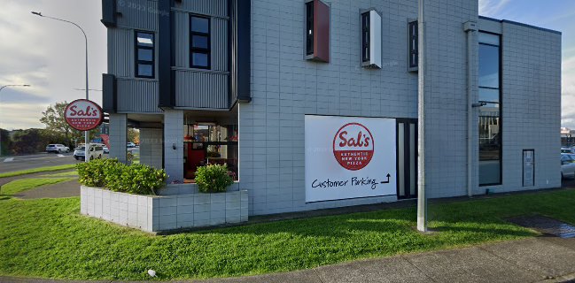 Sal's Authentic NY Pizza - Henderson