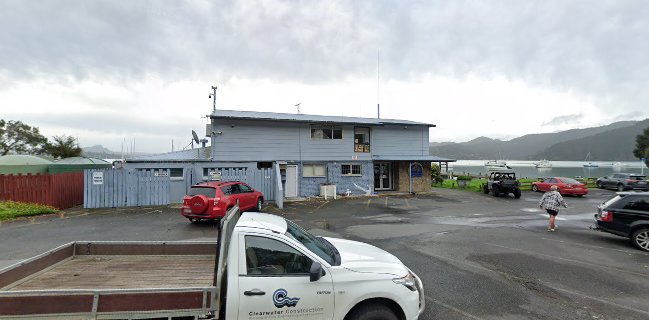 Opinii despre Whangaroa Sport Fishing Club Café & Bistro în Whangaroa - Hospitality and gastronomy