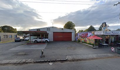 Pare's Cafe & Truck Stop