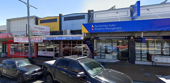 Lucky Indian Restaurant