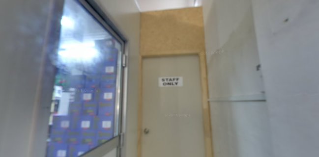 Comentarii opinii despre The Bottle-O Naenae