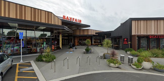 Nando's Bayfair