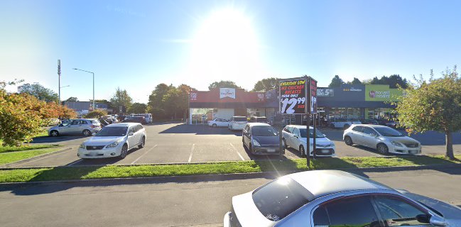 Coupland's Bakeries - Linwood