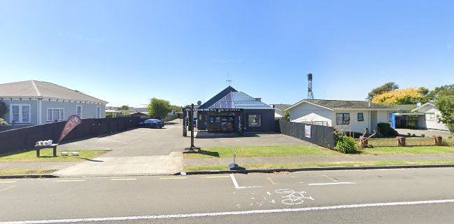 Chaising Pies Bakery - Whanganui