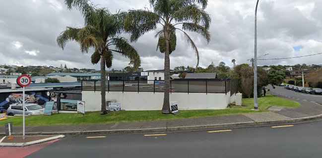 November Cafe Mairangi Bay