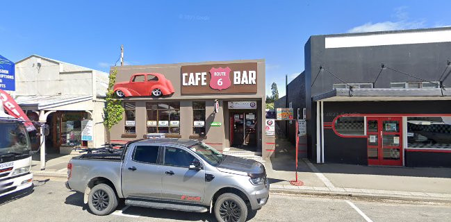 Reviews of Route 6 Cafe and Bar in Lumsden - Hospitality and gastronomy