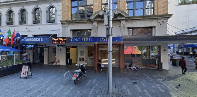 The White Lady - Auckland