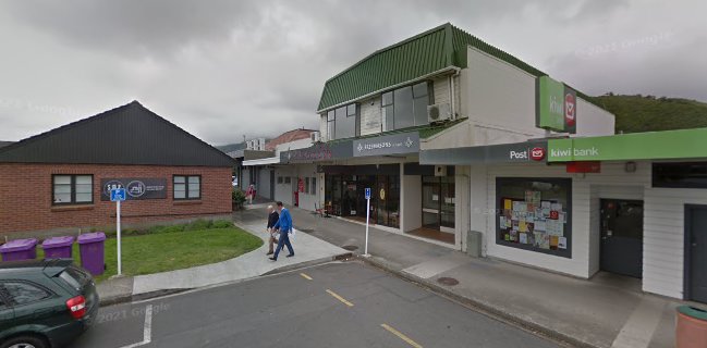 Olive Grove Cafe & Gifts