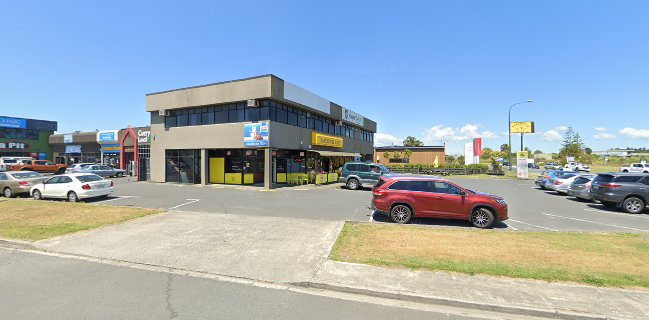 Bakehouse Cafe Kumeu. Most popular Bakery and Coffee in Kumeu