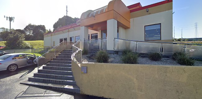 Denny's Manukau Restaurant